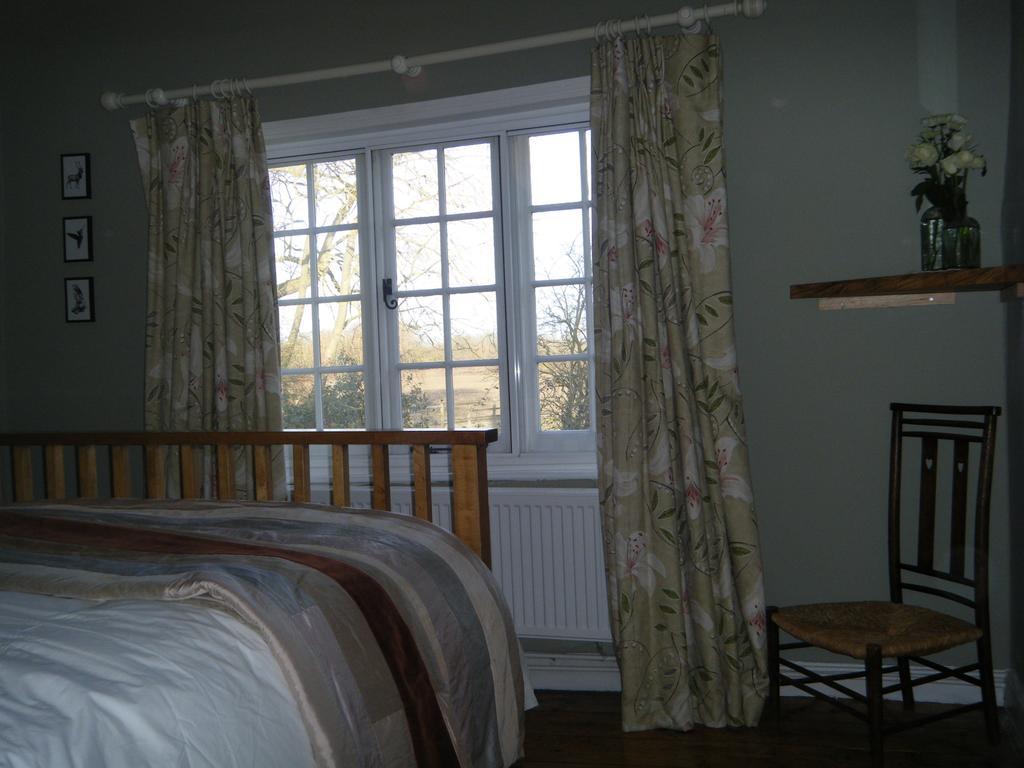 Debden Leggatts Farm B&B 객실 사진
