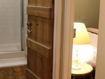 Debden Leggatts Farm B&B 외부 사진